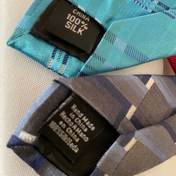 Van Heusen Mens Necktie 1 Turquoise Blue Striped 1 Blue‎ Gray Striped Set of 2 - Picture 6 of 8